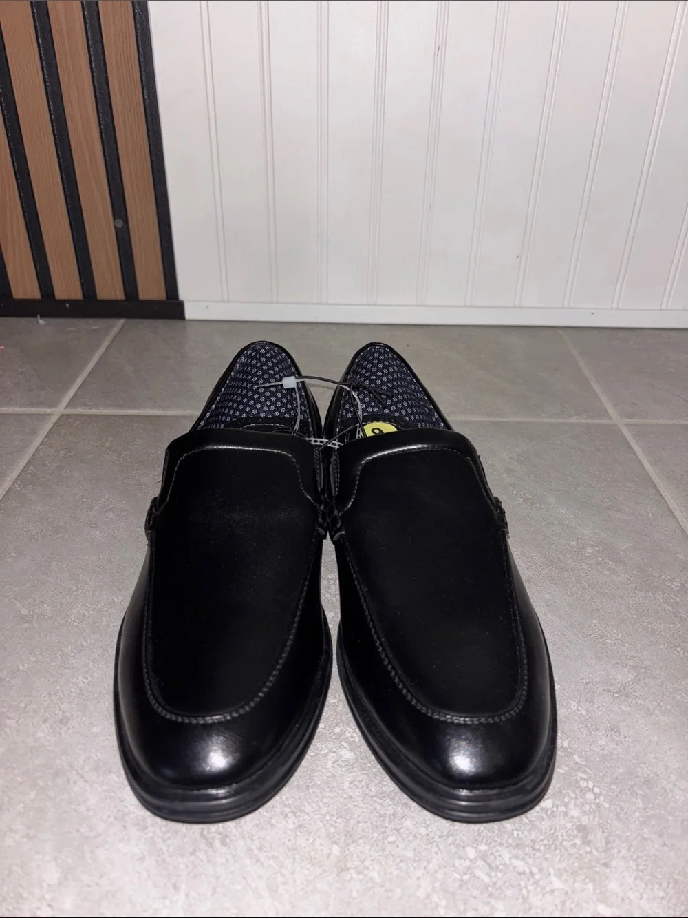 Perry Ellis Men's Black Slip-On Dress Loafers